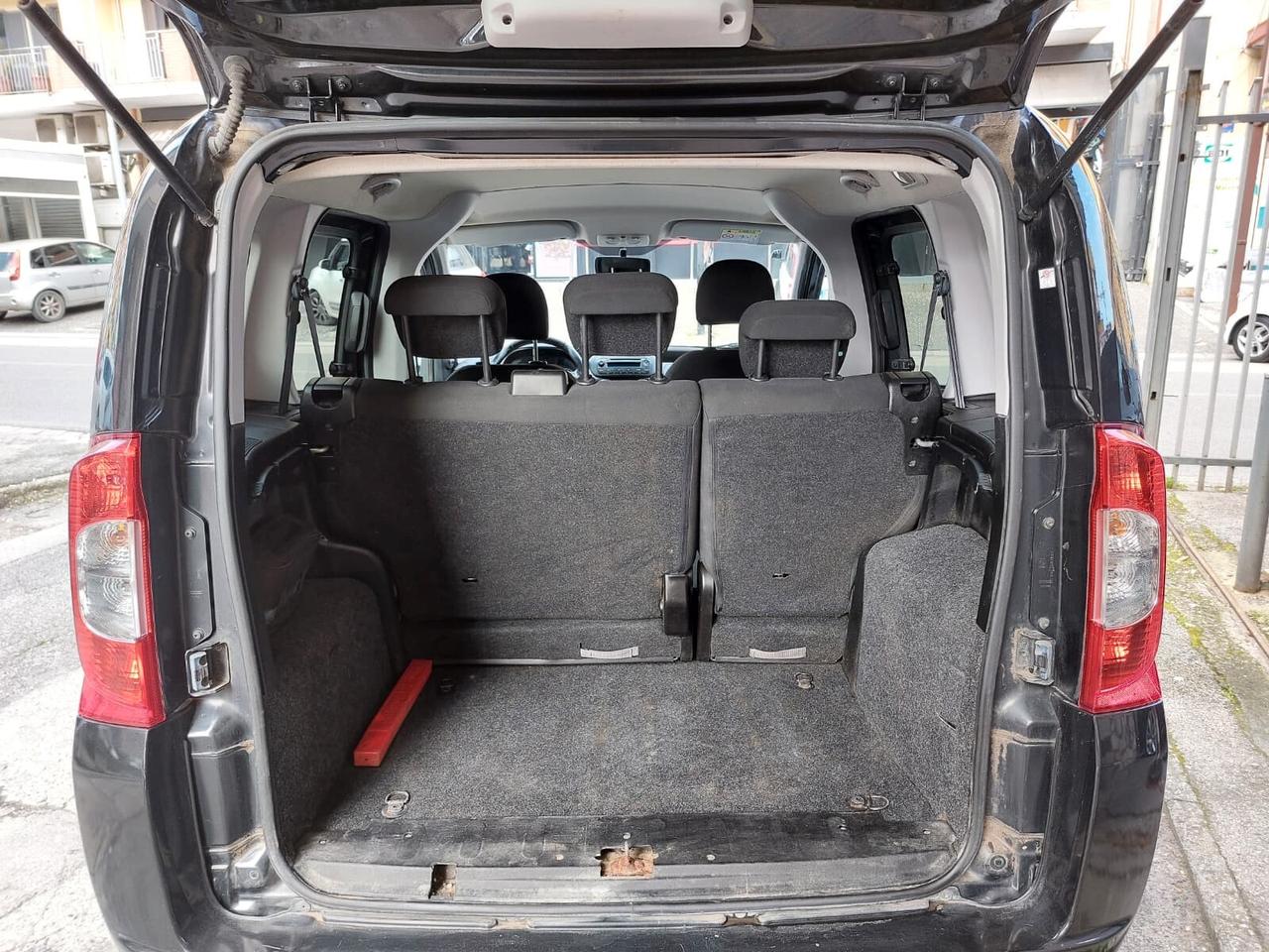 QUBO 1.3 Multijet Lounge Cat.Euro6