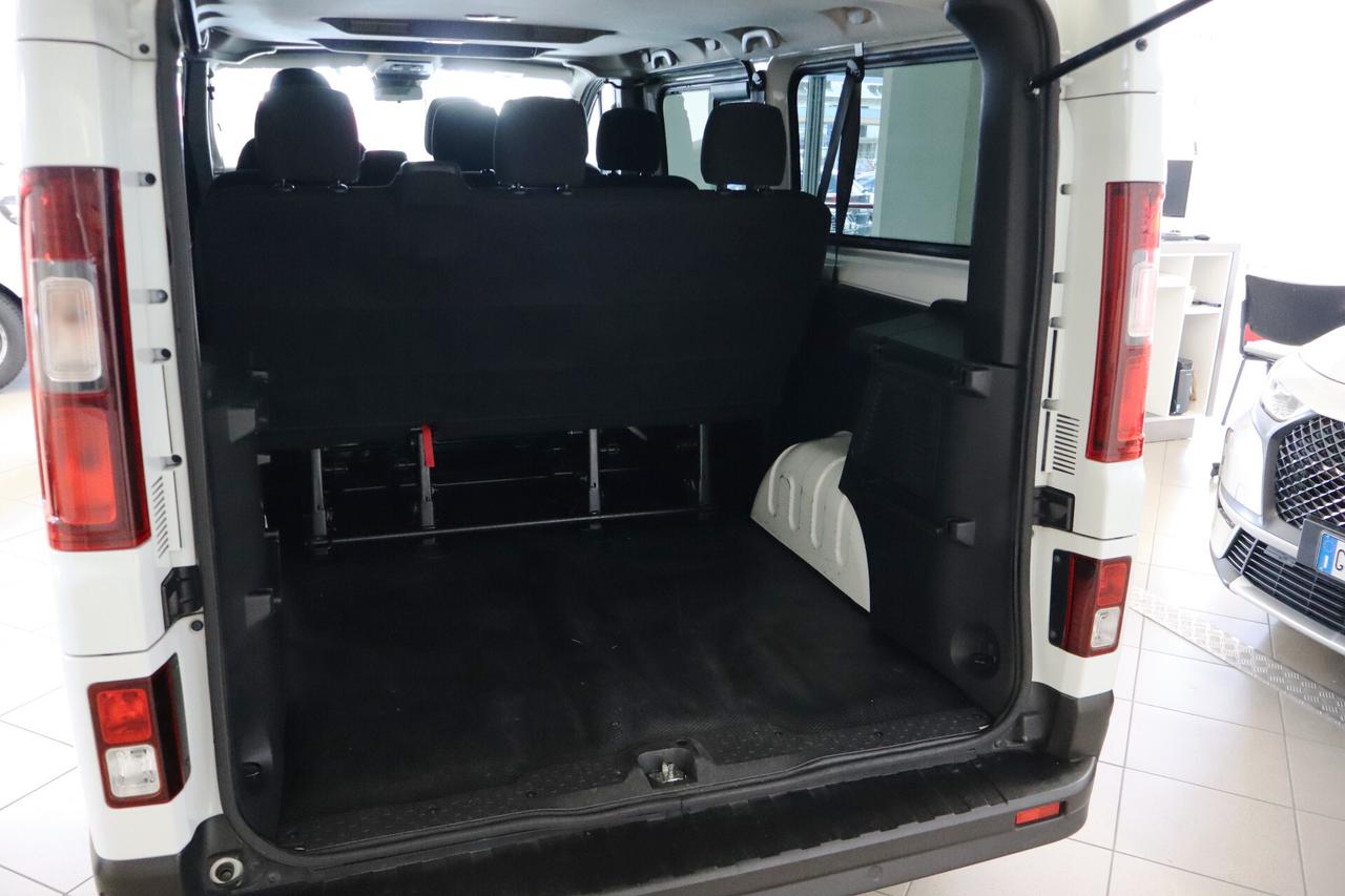 RENAULT TRAFIC PASSENGER 9 POSTI 2.0 BLUEDCI 150 CV L2 H1 EDC AUTHENTIQUE