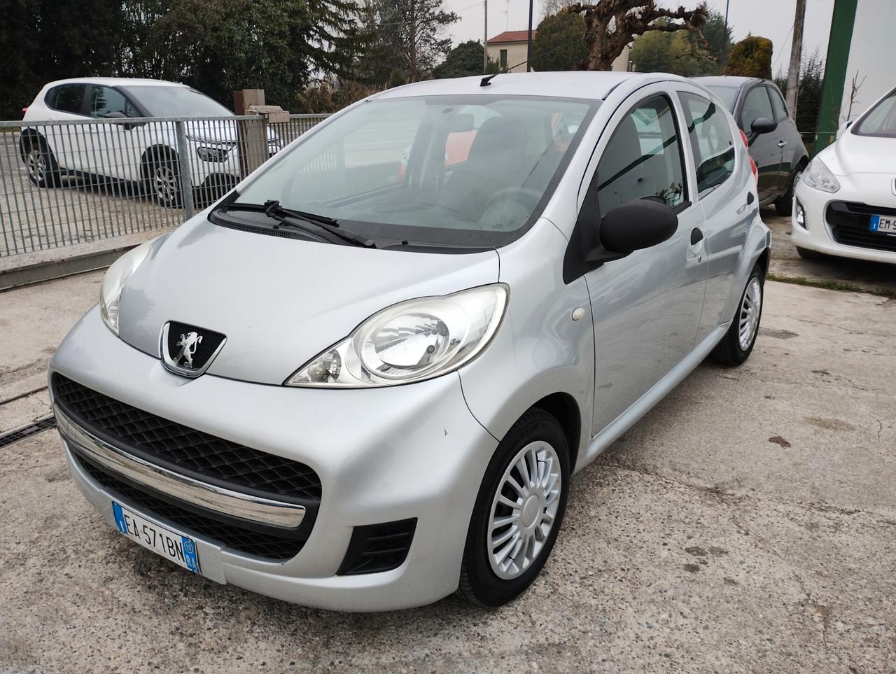 PEUGEOT 107 1.0 68CV 5P Plaisir 2010