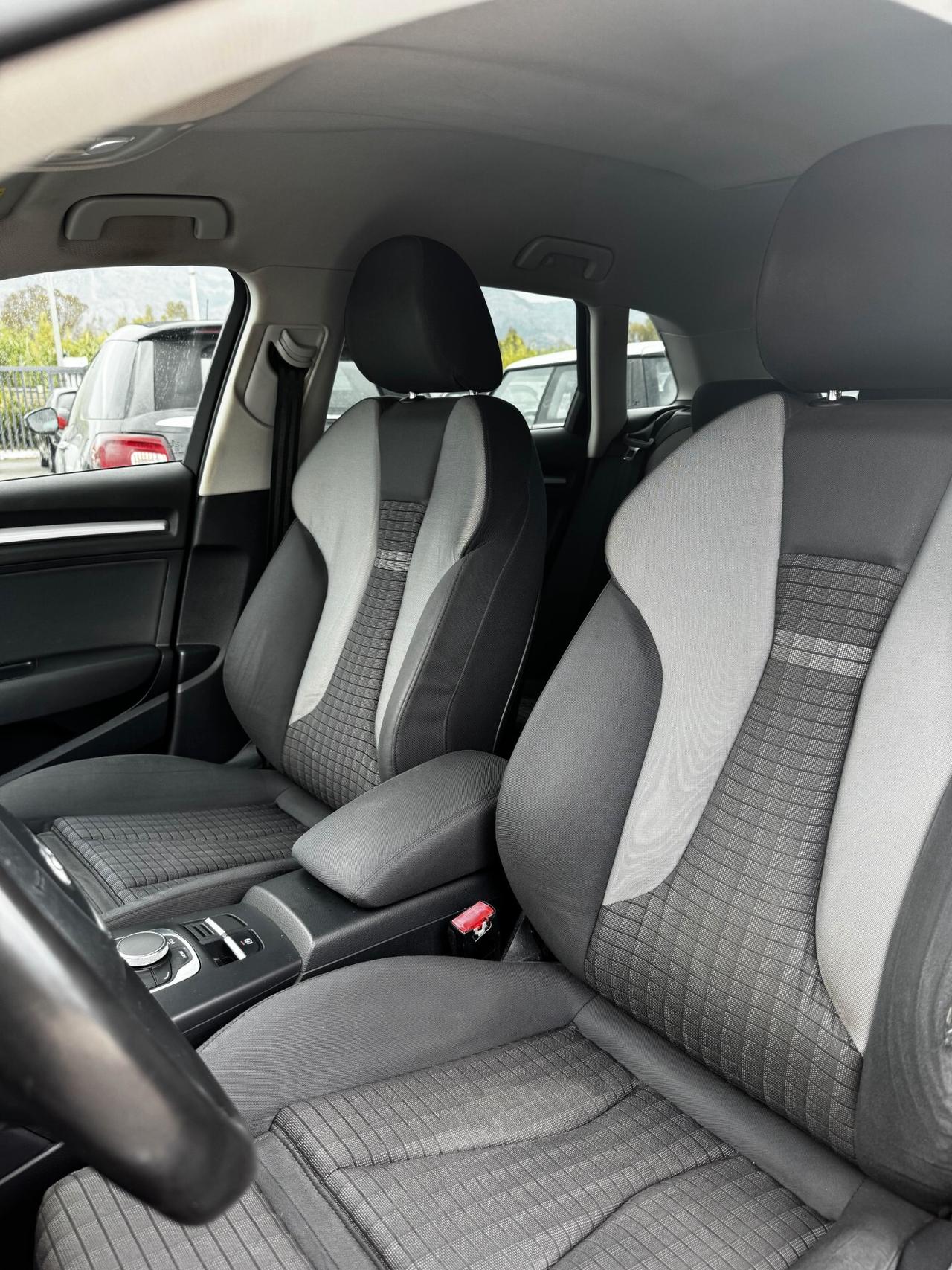 Audi A3 SPB 2.0 TDI 184 CV clean diesel Ambiente