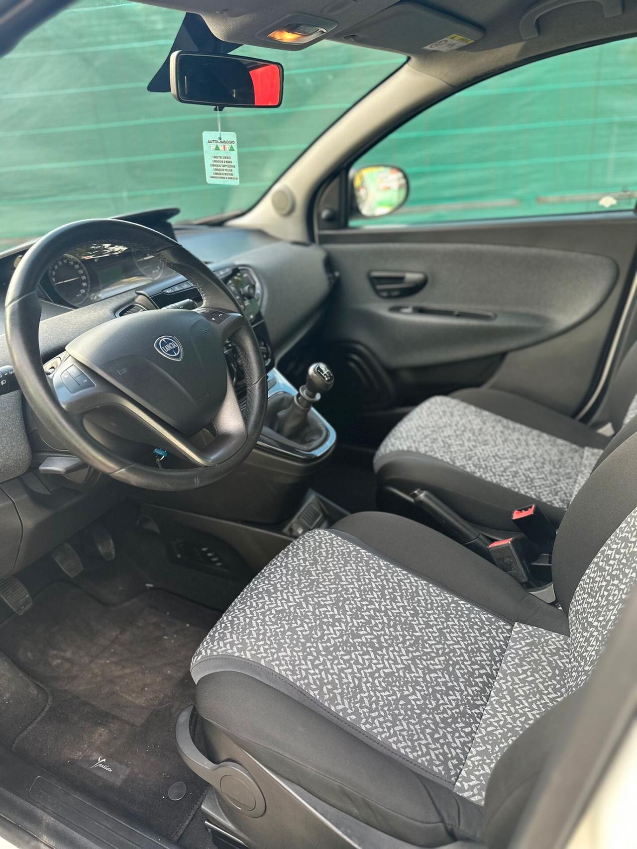 Lancia Ypsilon 1.2 2020 Ecochic Elefantino Blu