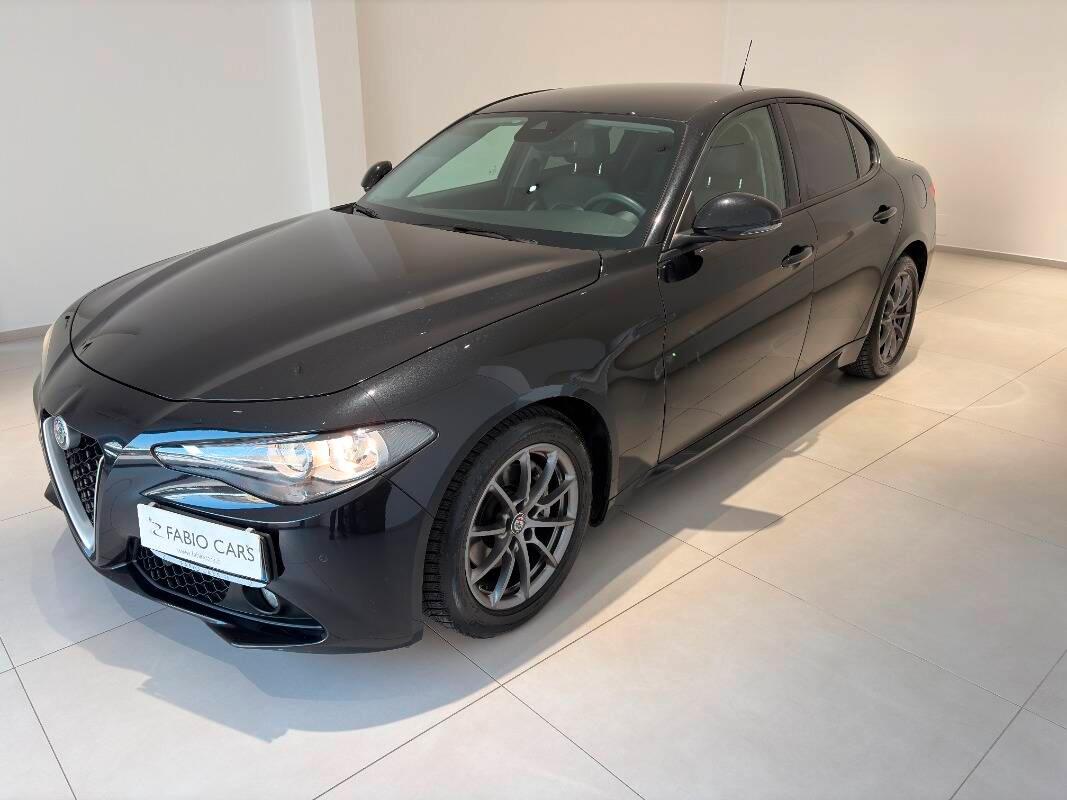 Alfa Romeo Giulia 2.2 t Super 180cv