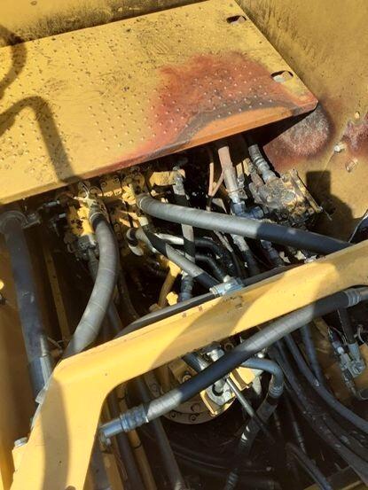 Escavatore Idraulico MOD. 323E LN CATERPILLAR
