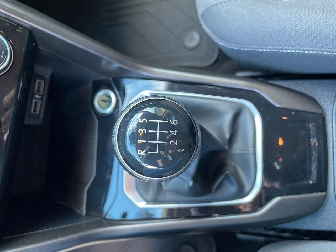 VOLKSWAGEN T-ROC 1.6.TDI STYLE 116cv "COCKPIT"