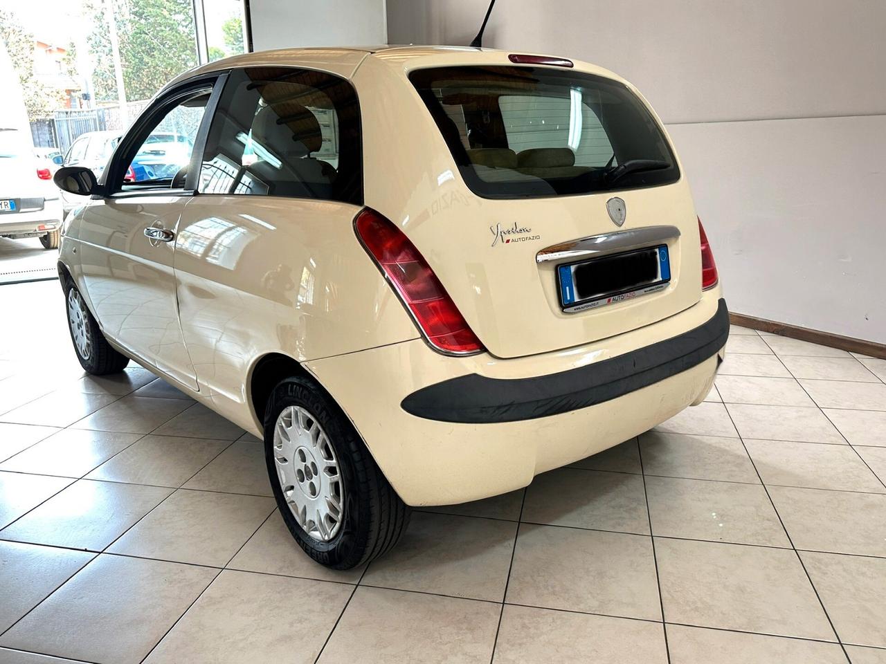 Lancia Ypsilon 1.2 Oro