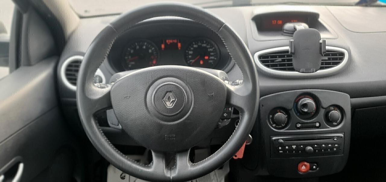 Renault Clio 1.2 16V 5 porte Yahoo!