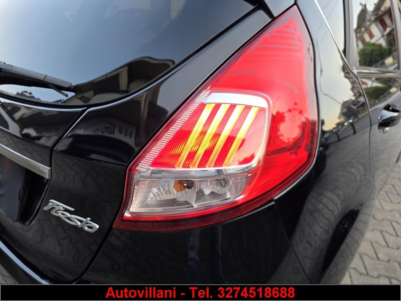 Ford Fiesta 1.5 TDCi 75CV 5 porte Black & White Ed