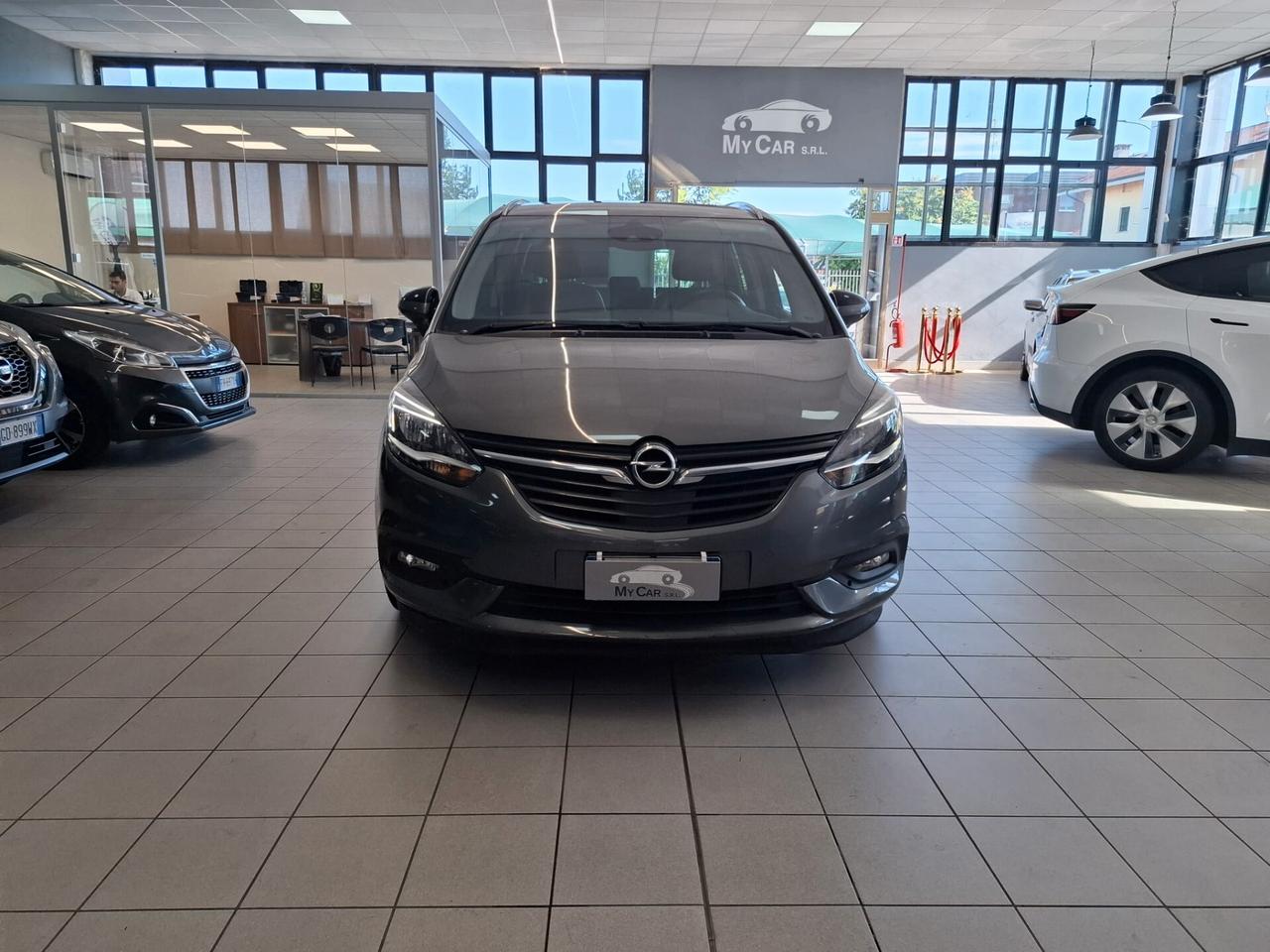 Opel Zafira Innovation Diesel Manuale