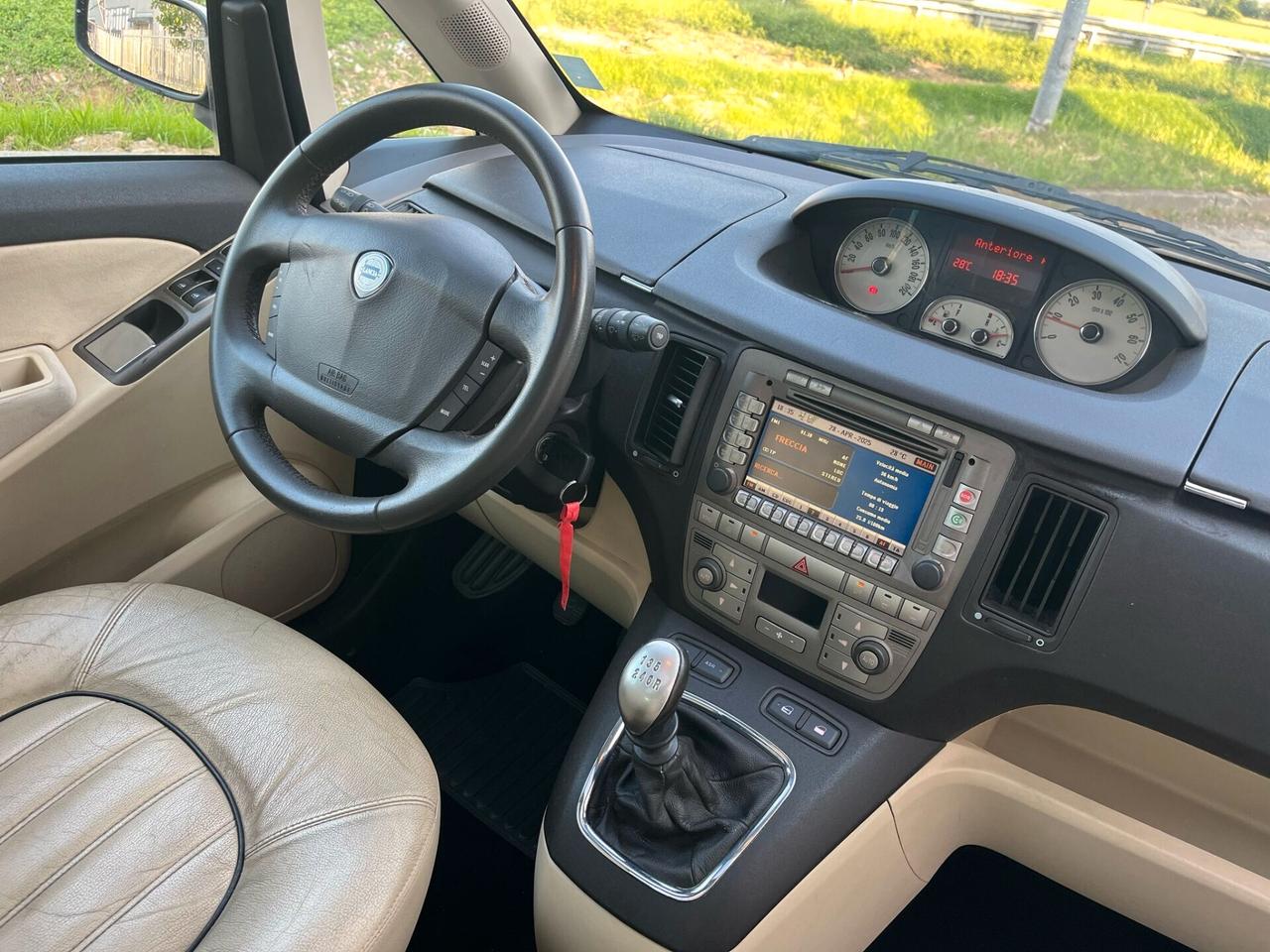 Lancia MUSA 1.4 16V Platino Plus