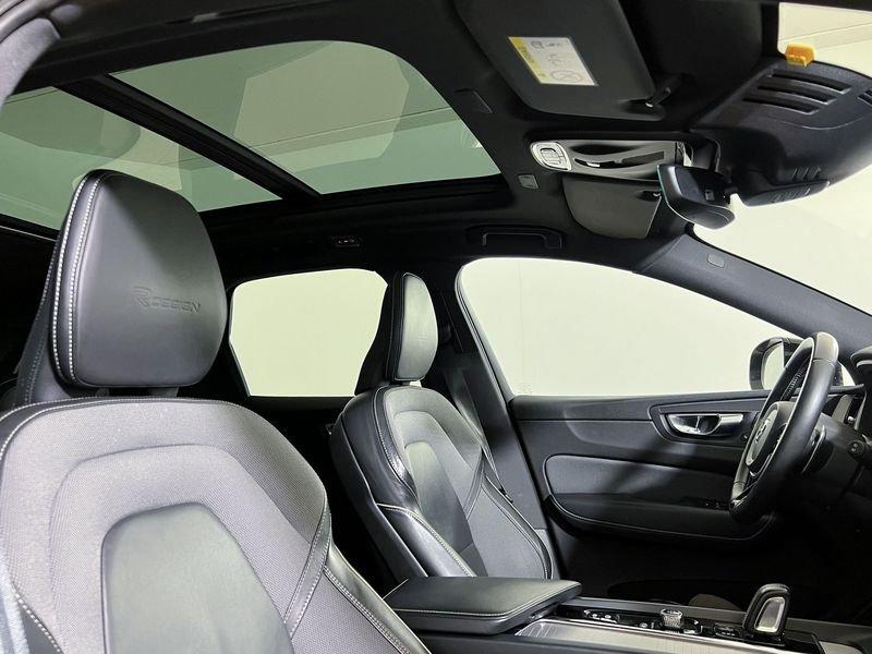 Volvo XC60 XC60 B4 (d) AWD Geartronic R-design
