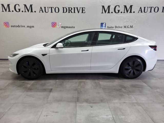 TESLA Model 3 NV35 RWD Premium