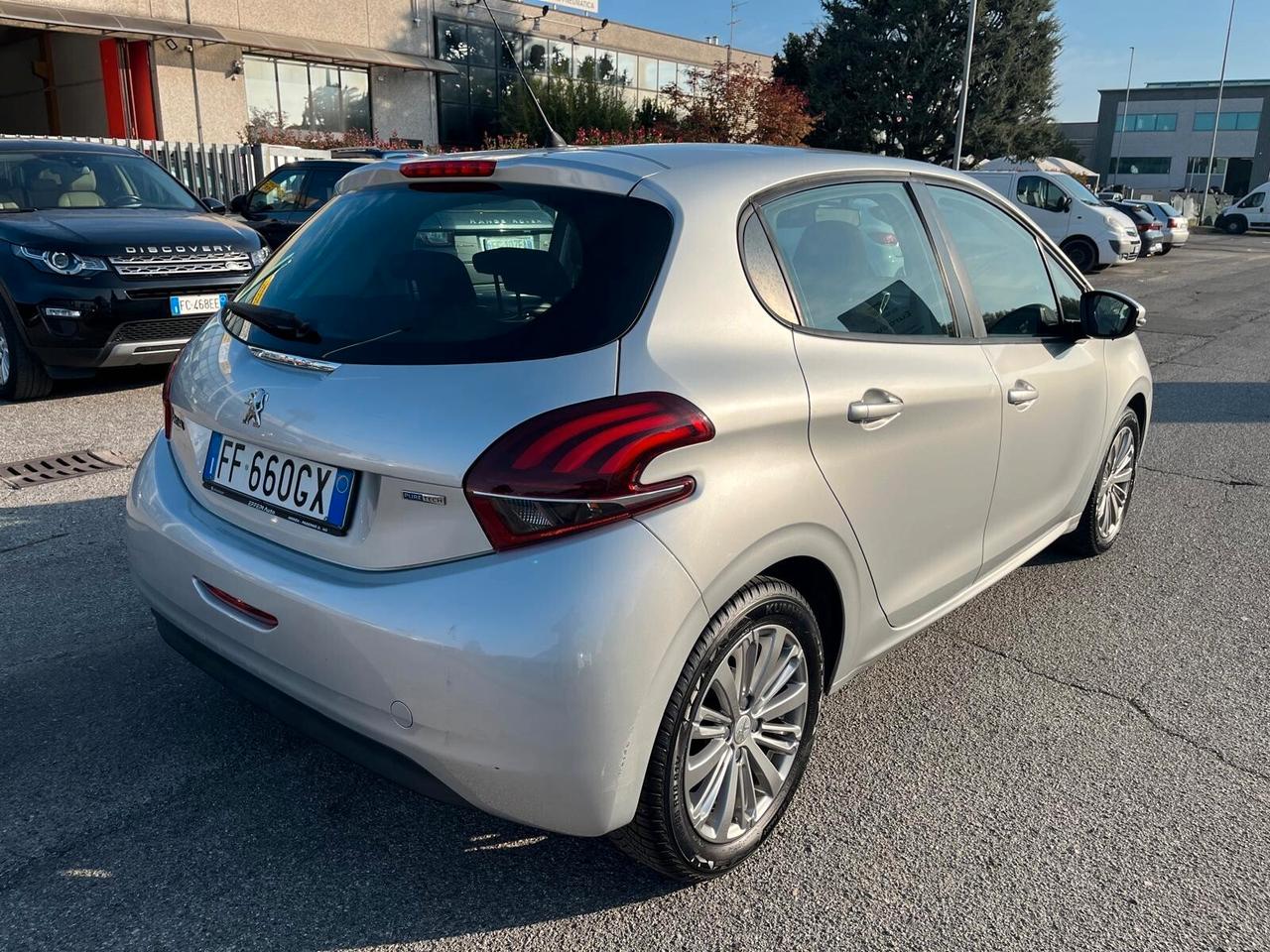 Peugeot 208 PureTech 82 5 porte Active