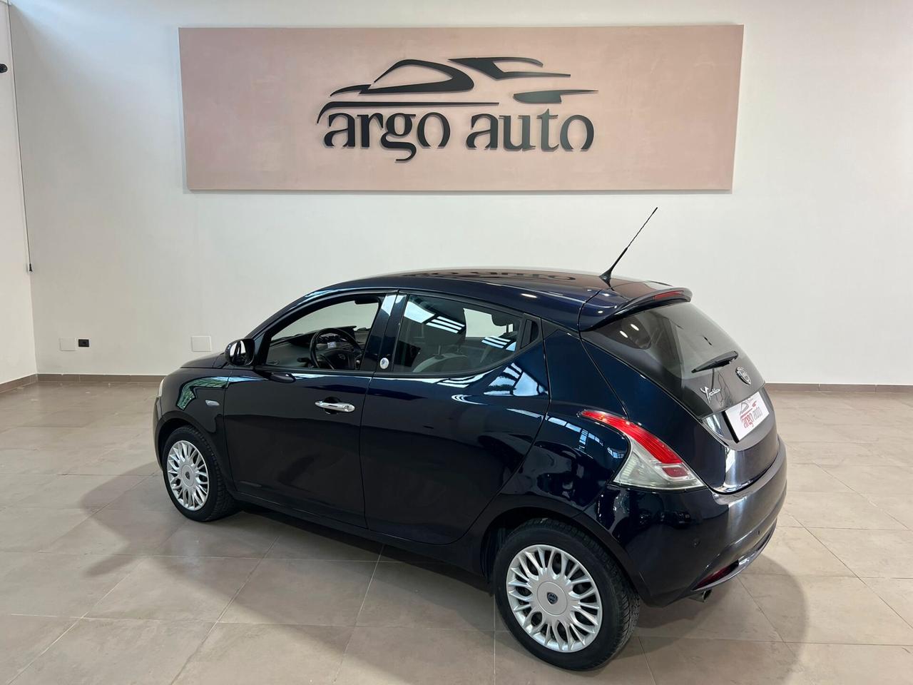 Lancia Ypsilon 1.2 69 CV 5 porte GPL Ecochic Gold