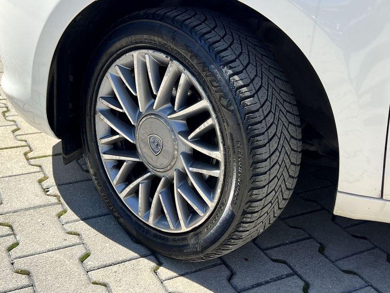 Lancia Ypsilon Ypsilon 1.3 mjt Platinum s&s 95cv