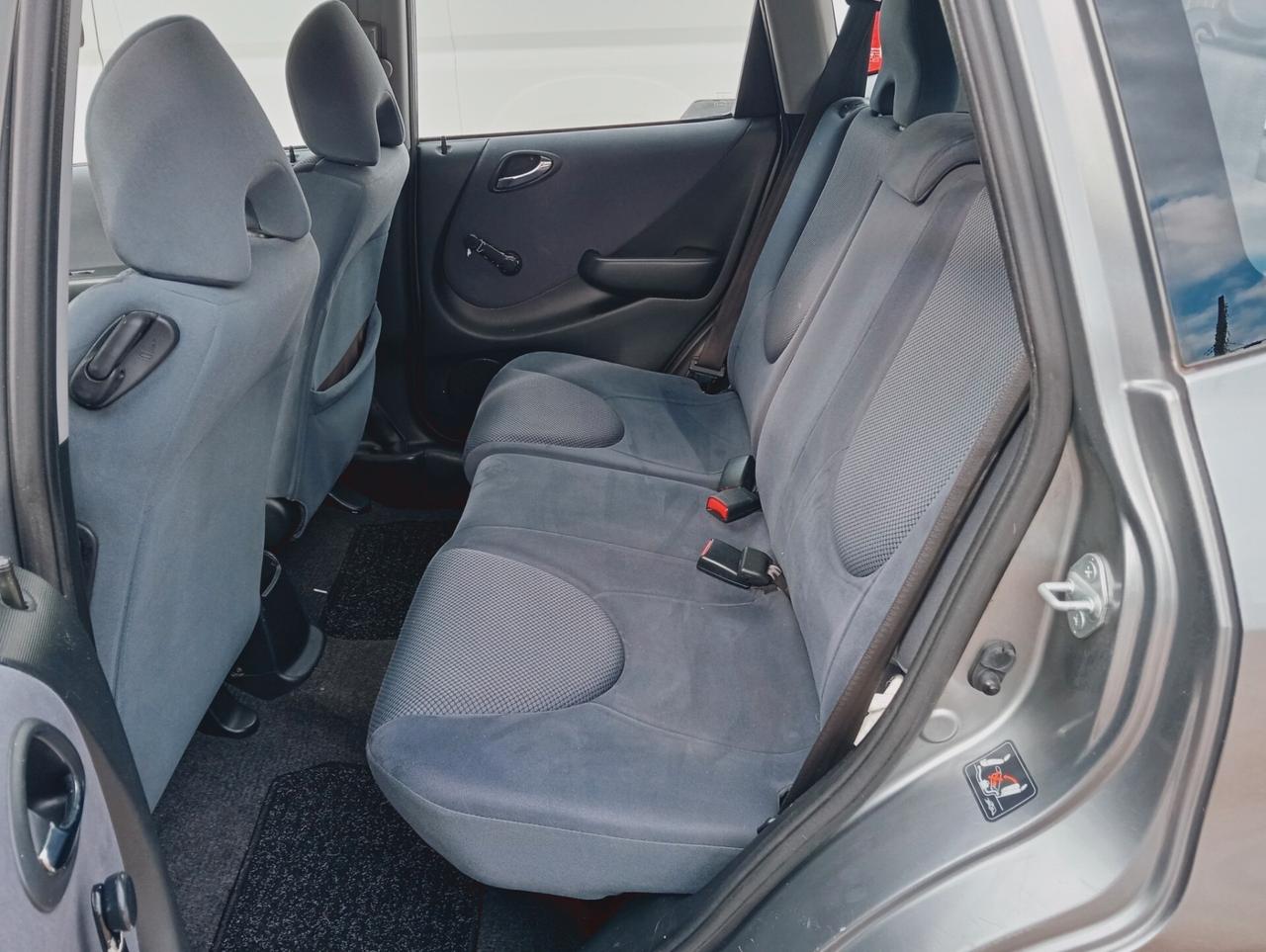 Honda Jazz 1.3i-DSi 5p. Graph Neopatentati