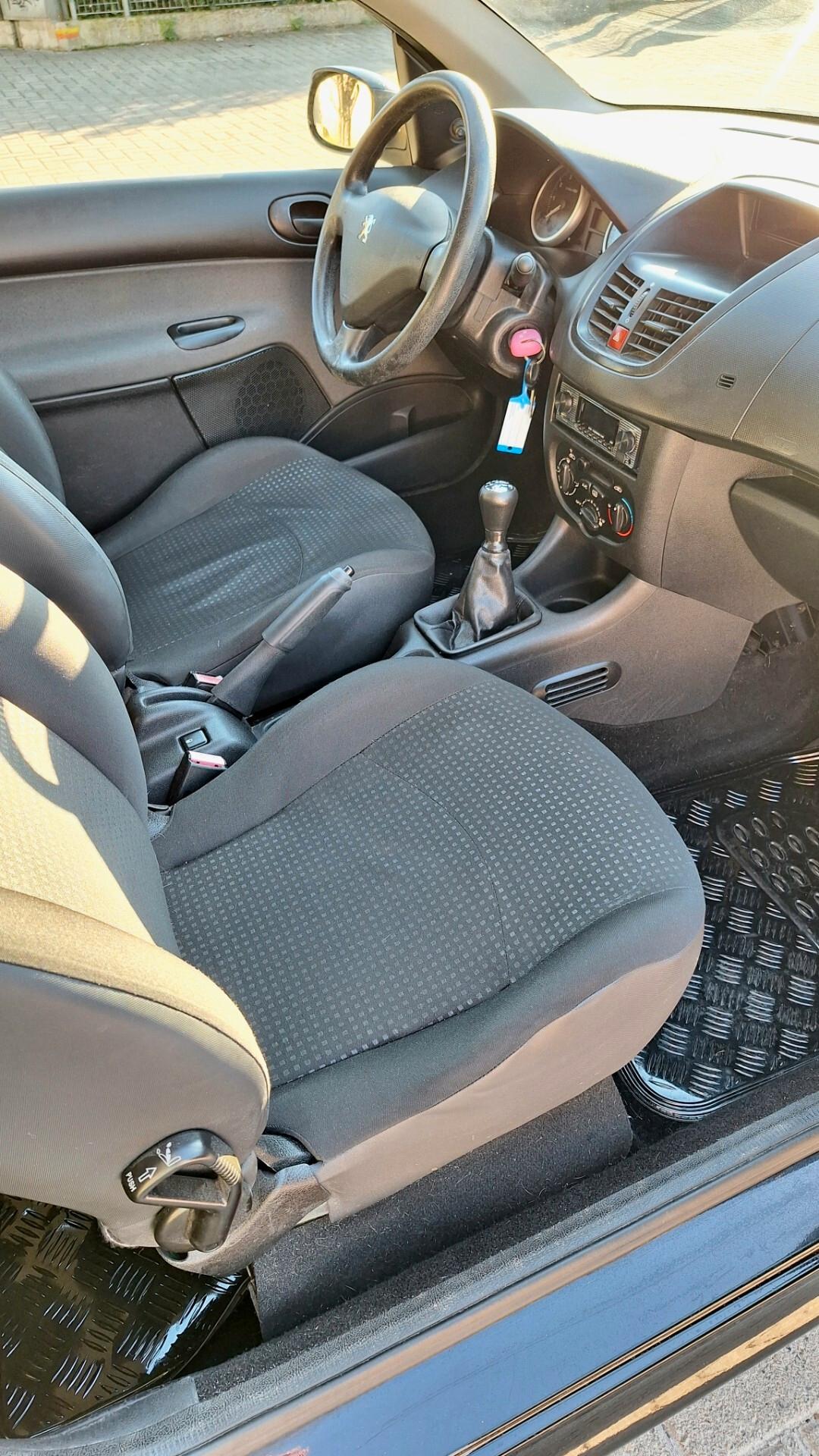 Peugeot 206 Plus - Tagliandata - Unipropr