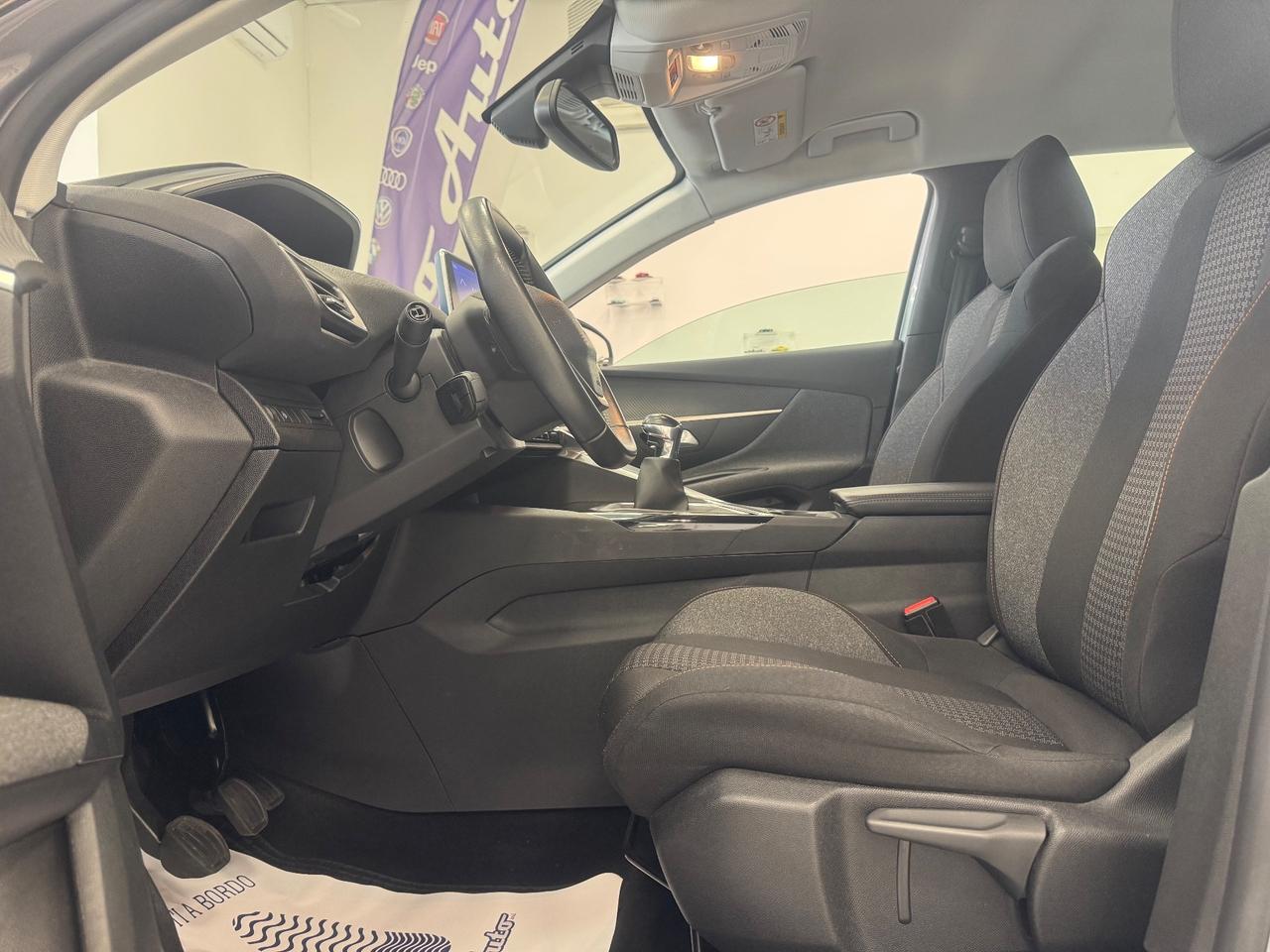 Peugeot 3008 PureTech Turbo 130 S&S Allure