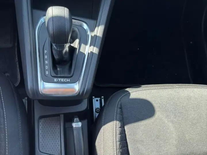 Renault Captur 1.6 E-Tech Full Hybrid 1.6 E-Tech full hybrid Equilibre 145cv Auto *Promo SD 2026*