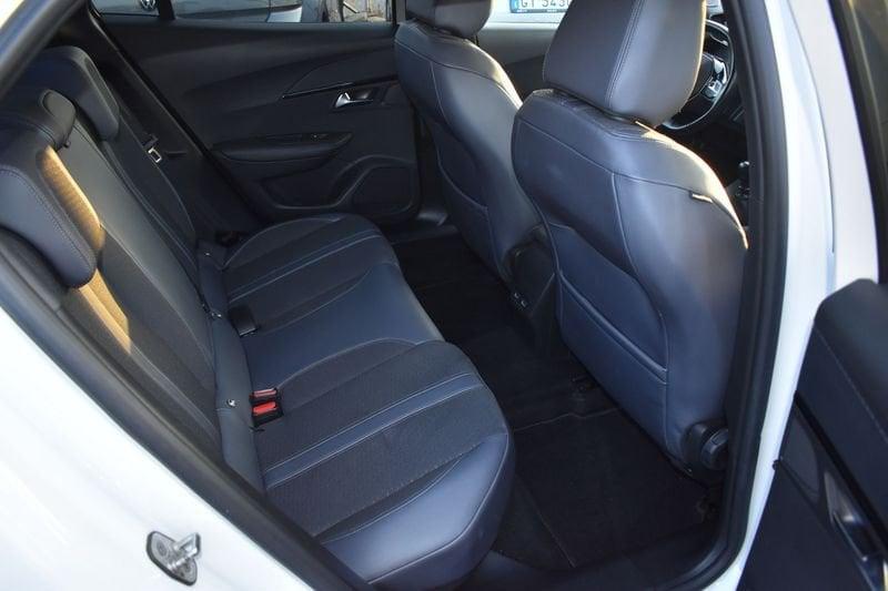 Peugeot 2008 PureTech 130 Allure S&S