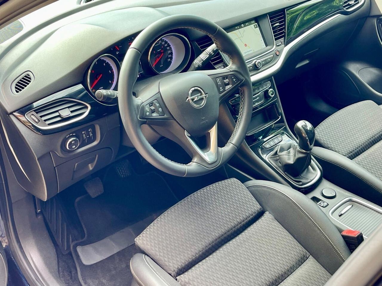 Opel Astra 1.6 CDTi 81kw Sports Tourer Innovation