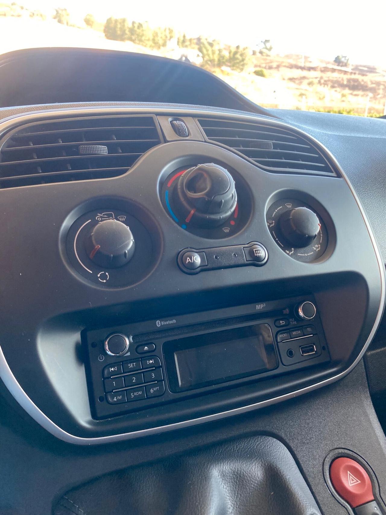 Renault Kangoo 1.5 dCi - 3 POSTI - IVA ESPOSTA
