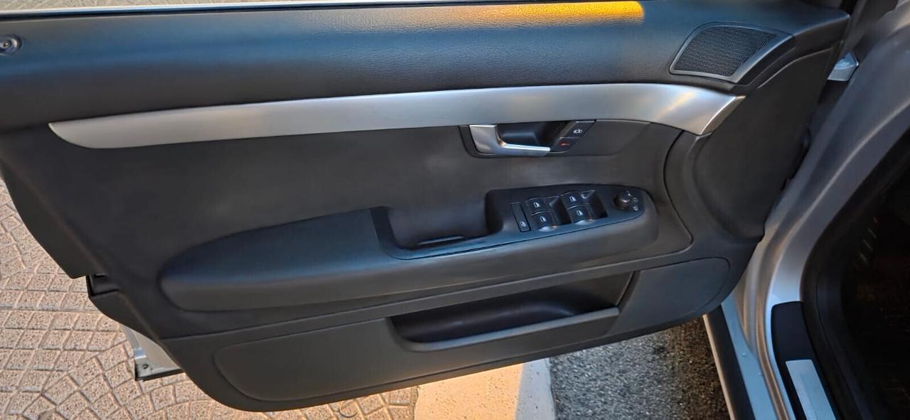 Audi A4 2.0 16V TDI Avant multitr. Top plus