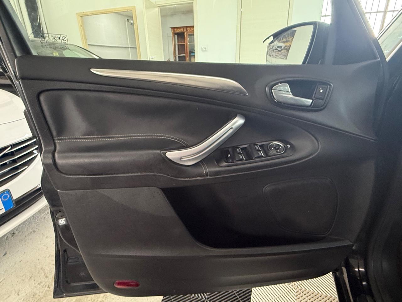 Ford Galaxy 2.0 TDCi 115 CV DPF Titanium
