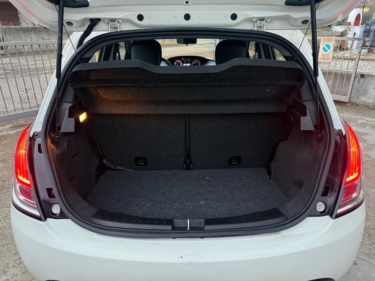 Lancia Ypsilon 0.9 METANO VALIDO 2029 2013 NEOPAT