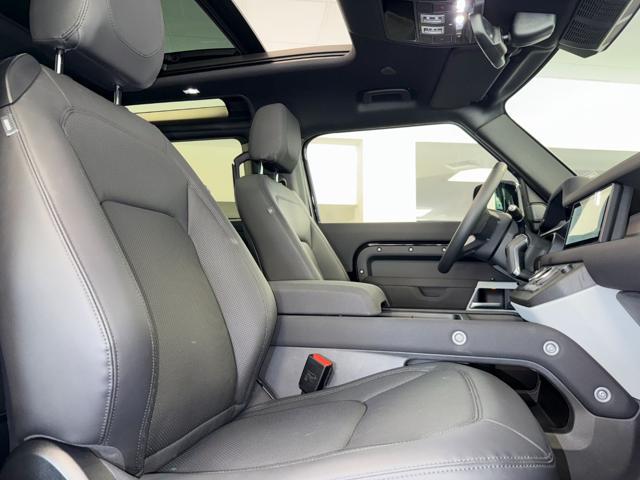 LAND ROVER Defender 90 3.0D I6 200 CV AWD Auto X-Dynamic SE / Sosp.