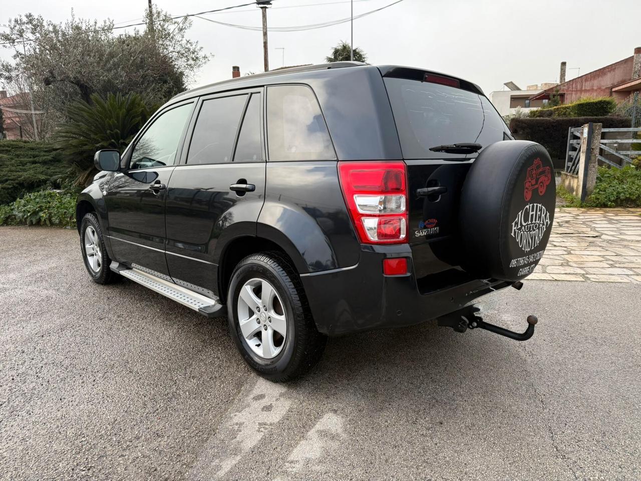 Suzuki Grand Vitara 1.9 D 4X4 +Gancio Traino