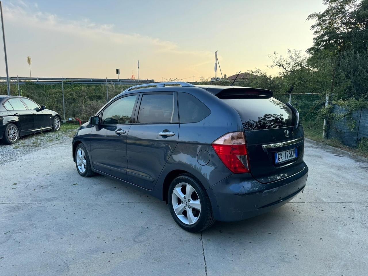 Honda FR-V 2.2 16V i-CTDi TURBINA ROTTA