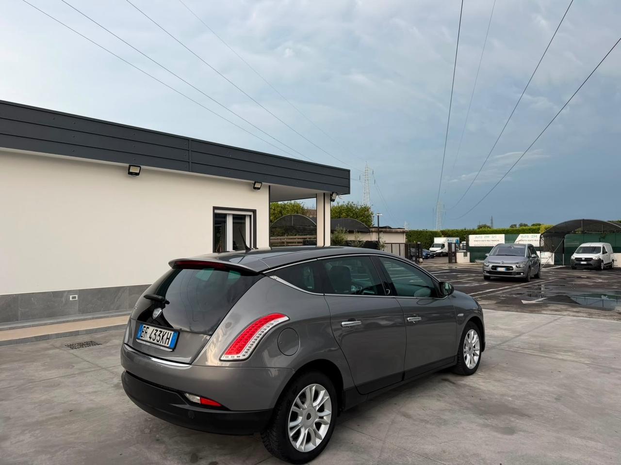 Lancia Delta 1.6 MJT DPF Selectronic Platinum