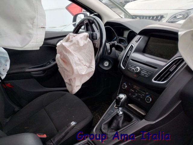 FORD Focus 1.5 TDCi 95 CV Start&Stop Business sinistrata