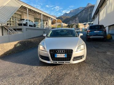 Audi TT Coupé 3.2 V6 quattro