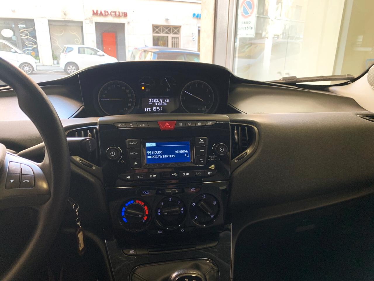 Lancia Ypsilon 1.0 FireFly 5P HIBRIDA 2023 KM31600