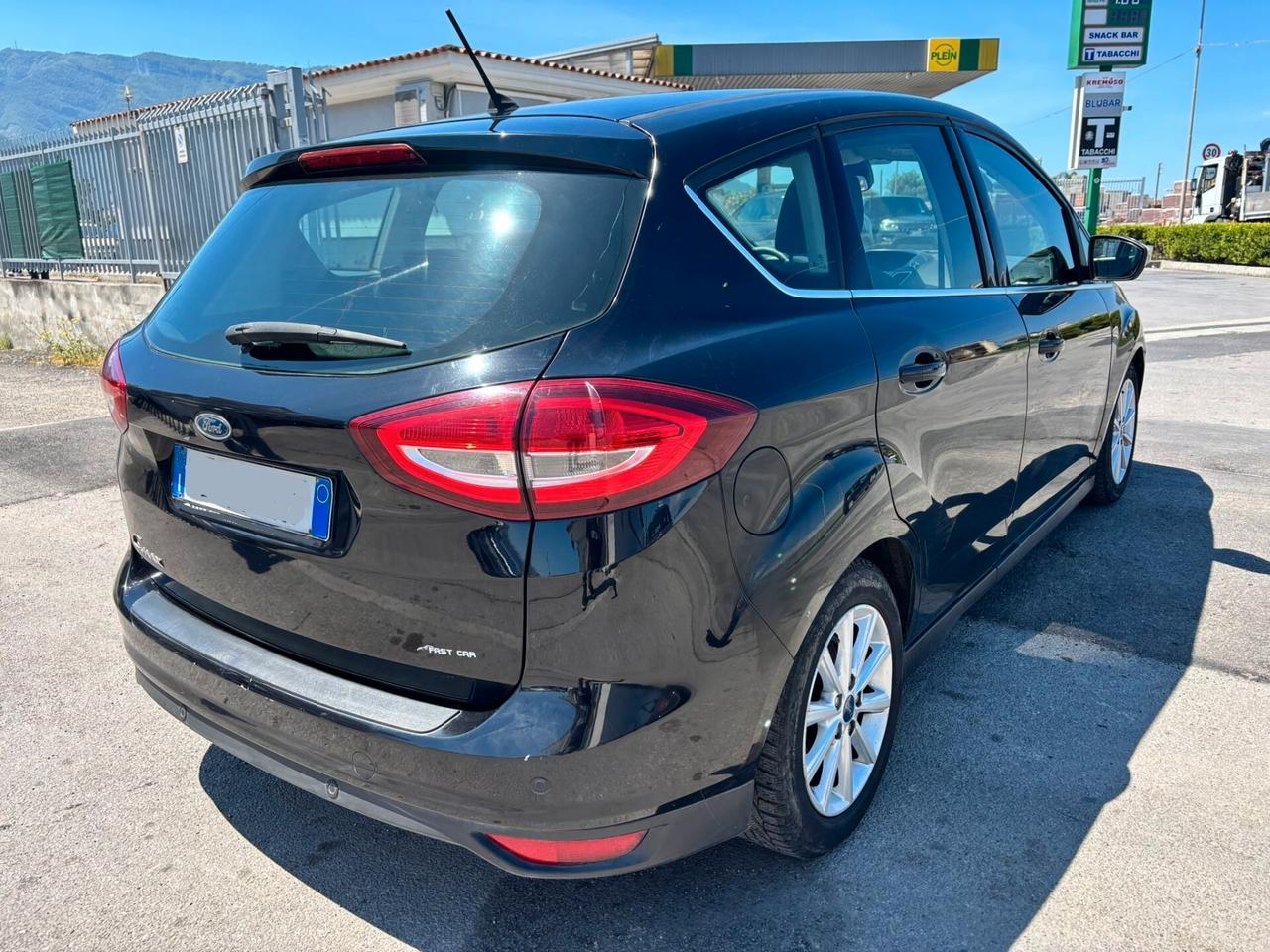Ford C-Max 1.5 TDCi 120CV Titanium