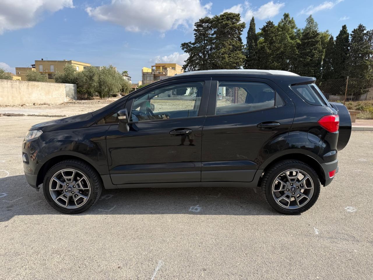 Ford EcoSport 1.5 TDCi 90 CV titanium