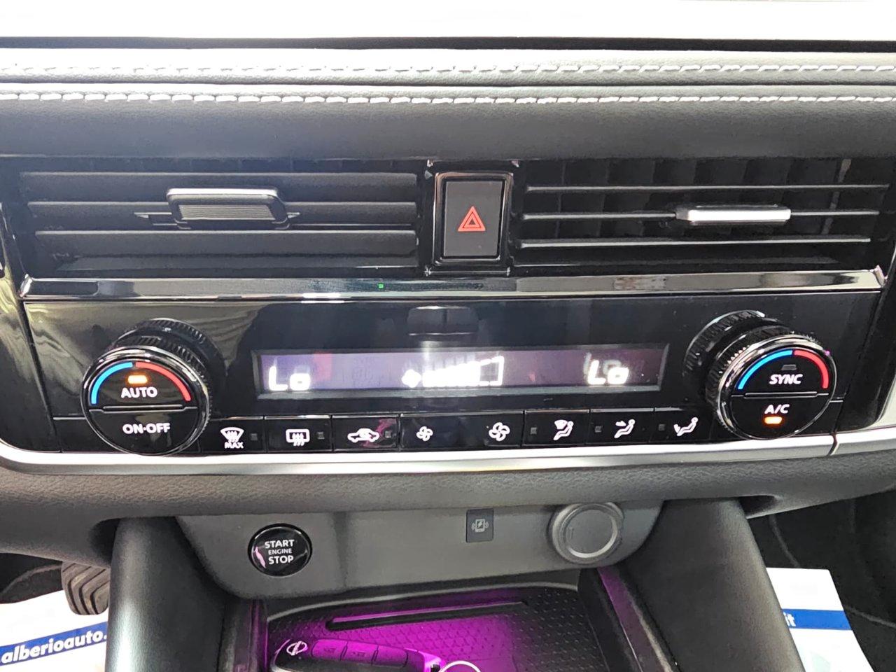 Nissan Qashqai 1.3 mhev N-Connecta 2wd 140cv + TETTO PANORAMICO