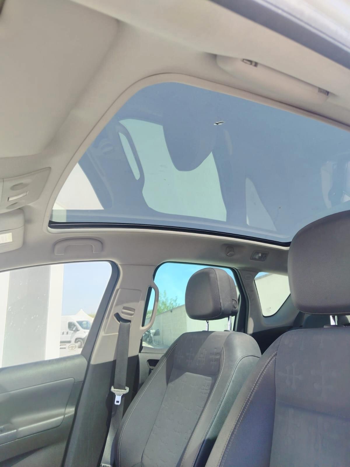 Opel Meriva PER COMMERCIANTI