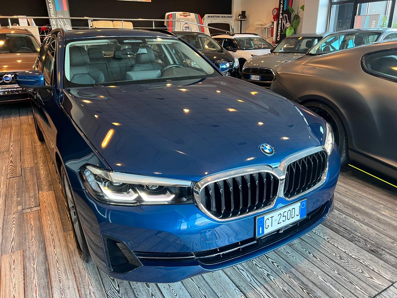 Bmw 530e xDrive Luxury Plug-in/13.000km! IVA ESPOSTA