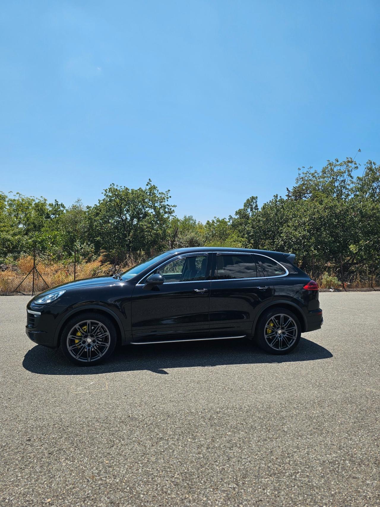 Porsche Cayenne 3.0 Diesel V6 250cv cambio automatico