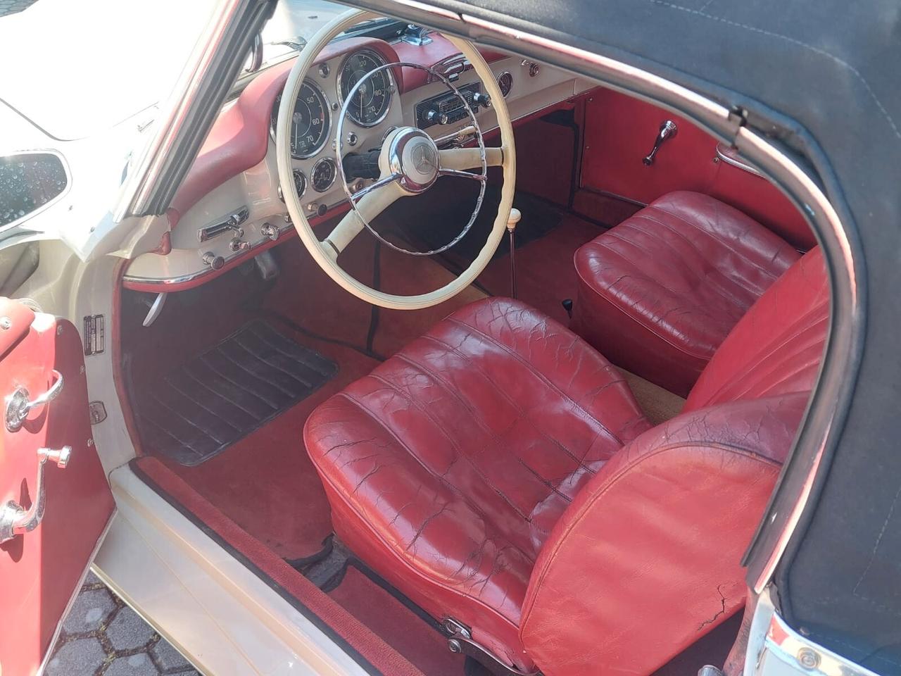 Mercedes-benz 190 SL con HardTop