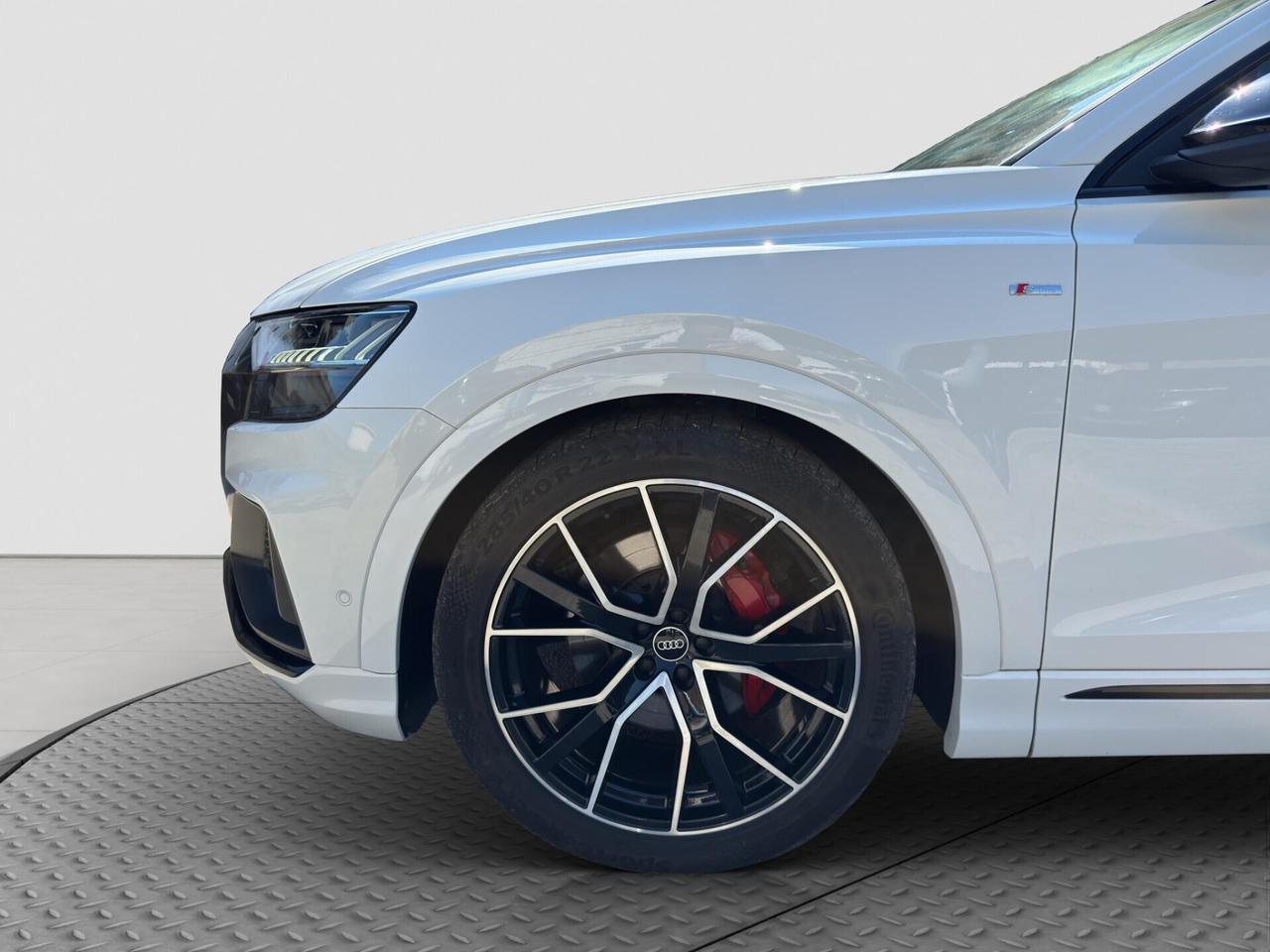 Audi Q8 45 3.0 231cv tdi S-Line Tetto 2021
