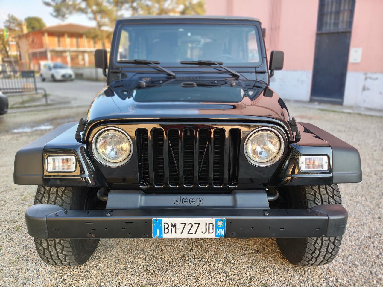 Jeep Wrangler 4.0 ASI Sport