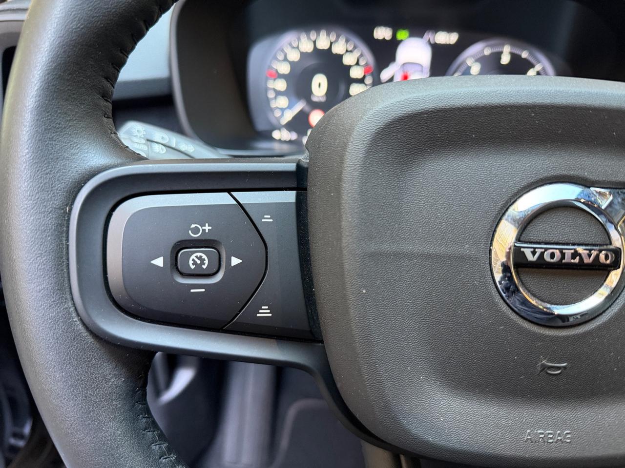 Volvo XC40 2.0 d3 Momentum Core auto my21