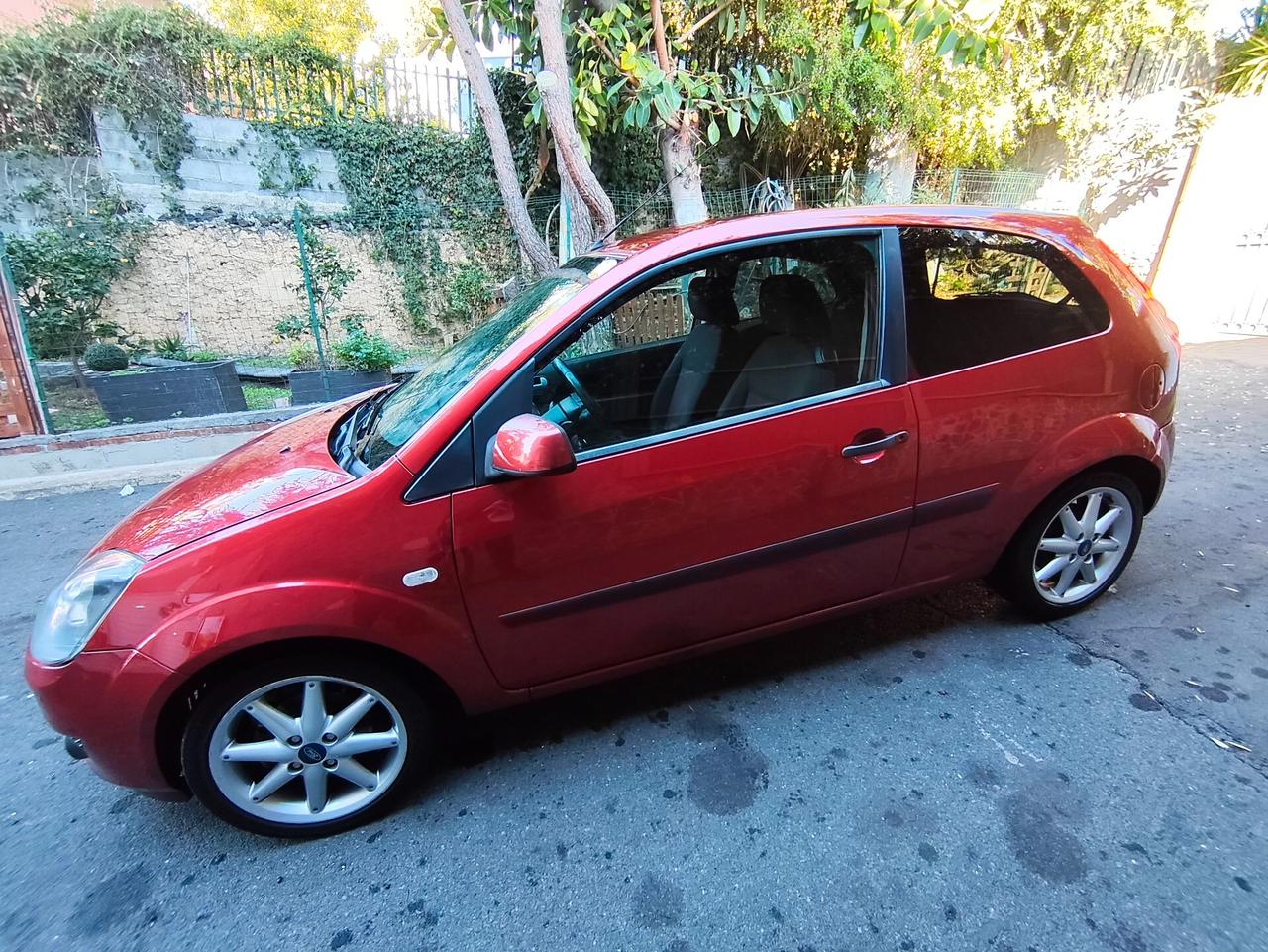 Ford Fiesta 1.2 3 porte 102.000 km