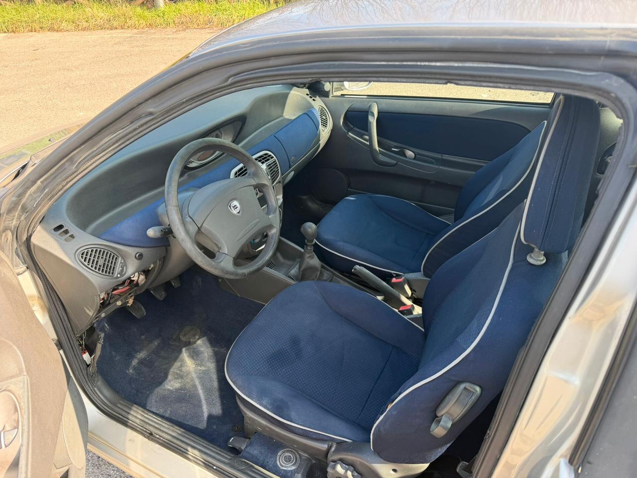 Lancia Y 1.2i benzina