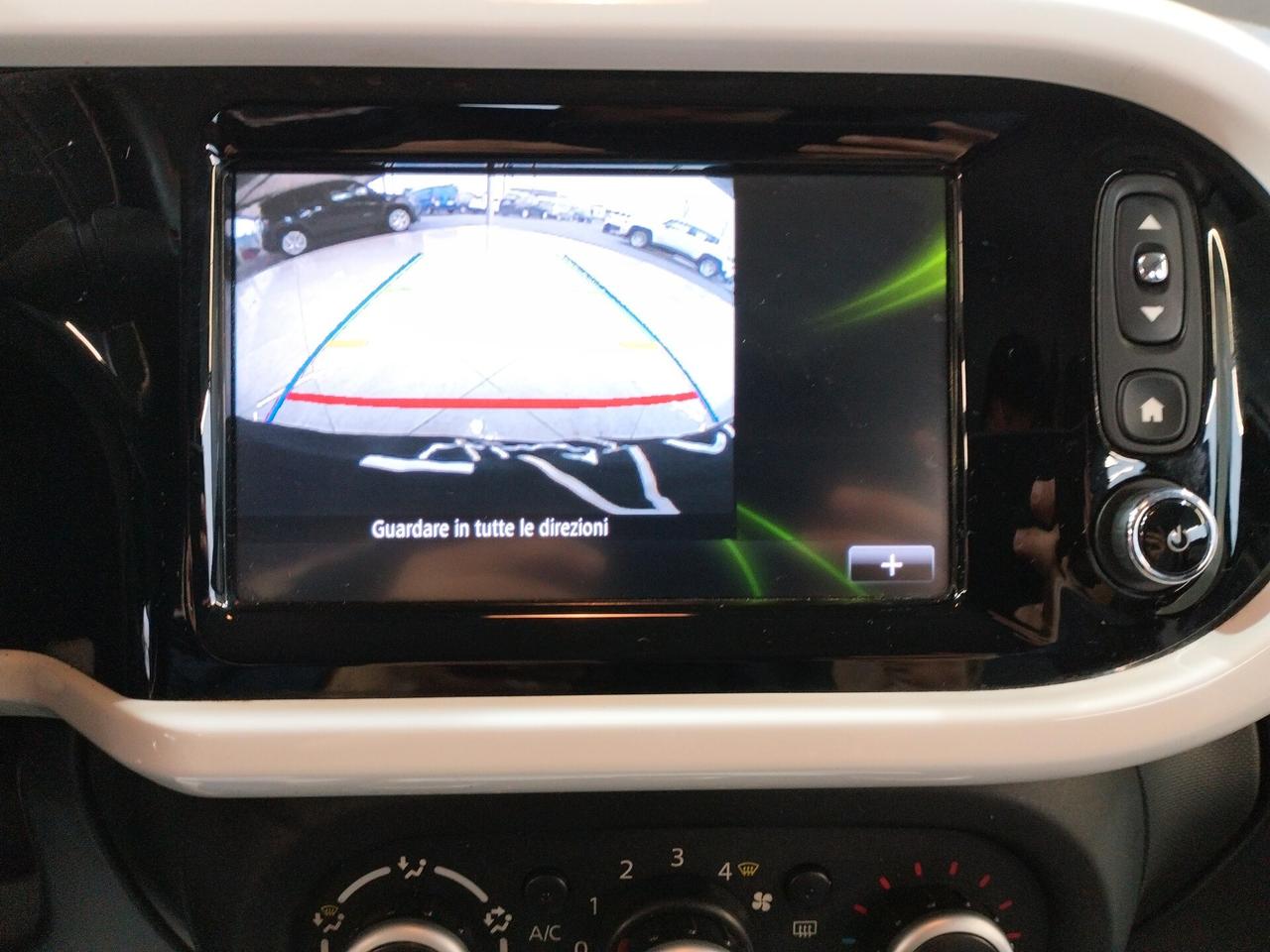 Renault Twingo 1.0 69cv E6 - NEOPATENTATI