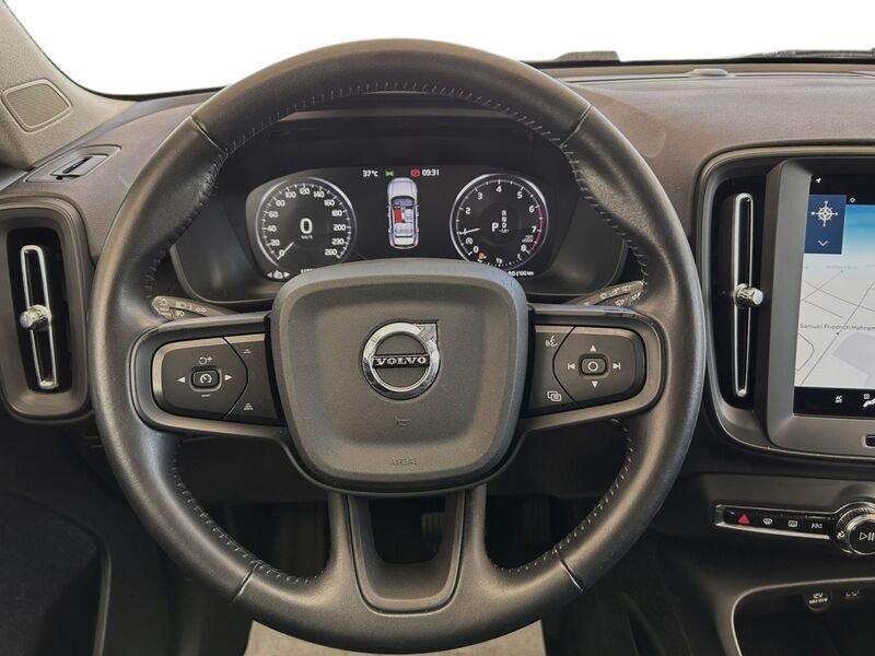 Volvo XC40 T2 129 CV Automatico Momentum Core