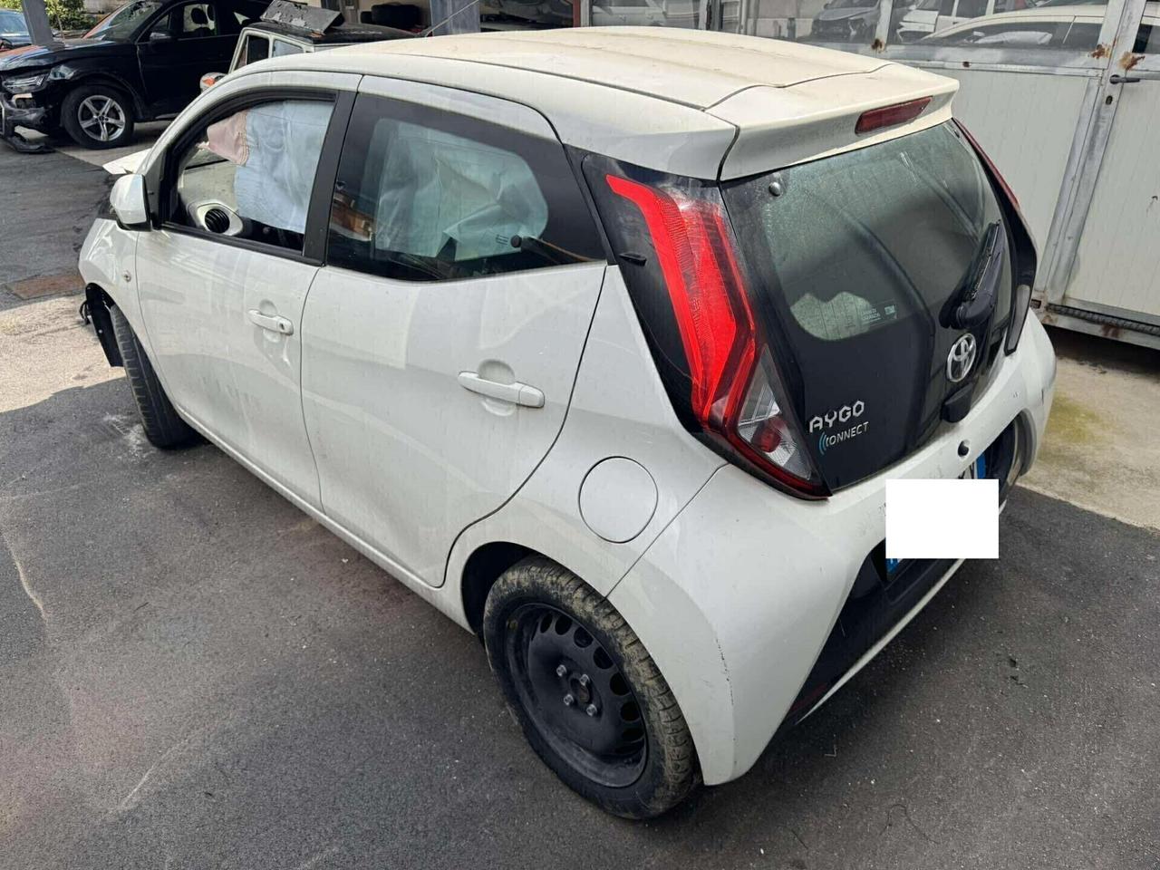 Toyota Aygo Connect 1.0 VVT-i 72 CV 5 porte Cool-2021